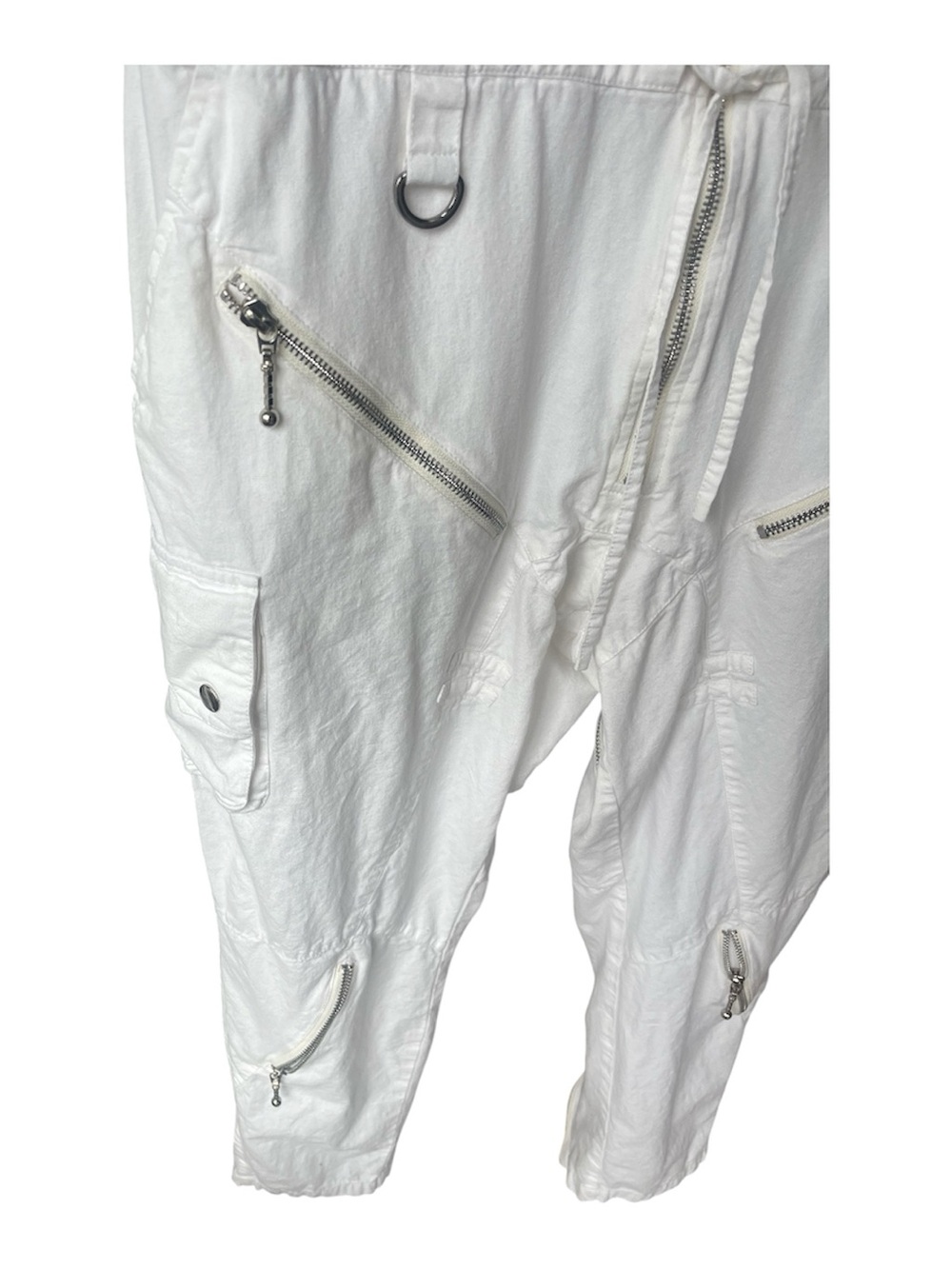 The Unisex Arahant Magi Jumpsuit in white is a sleeveless, drop-crotch design, M - Picture 8 of 11